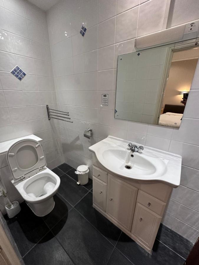 Appletree Hotel Истборн Екстериор снимка